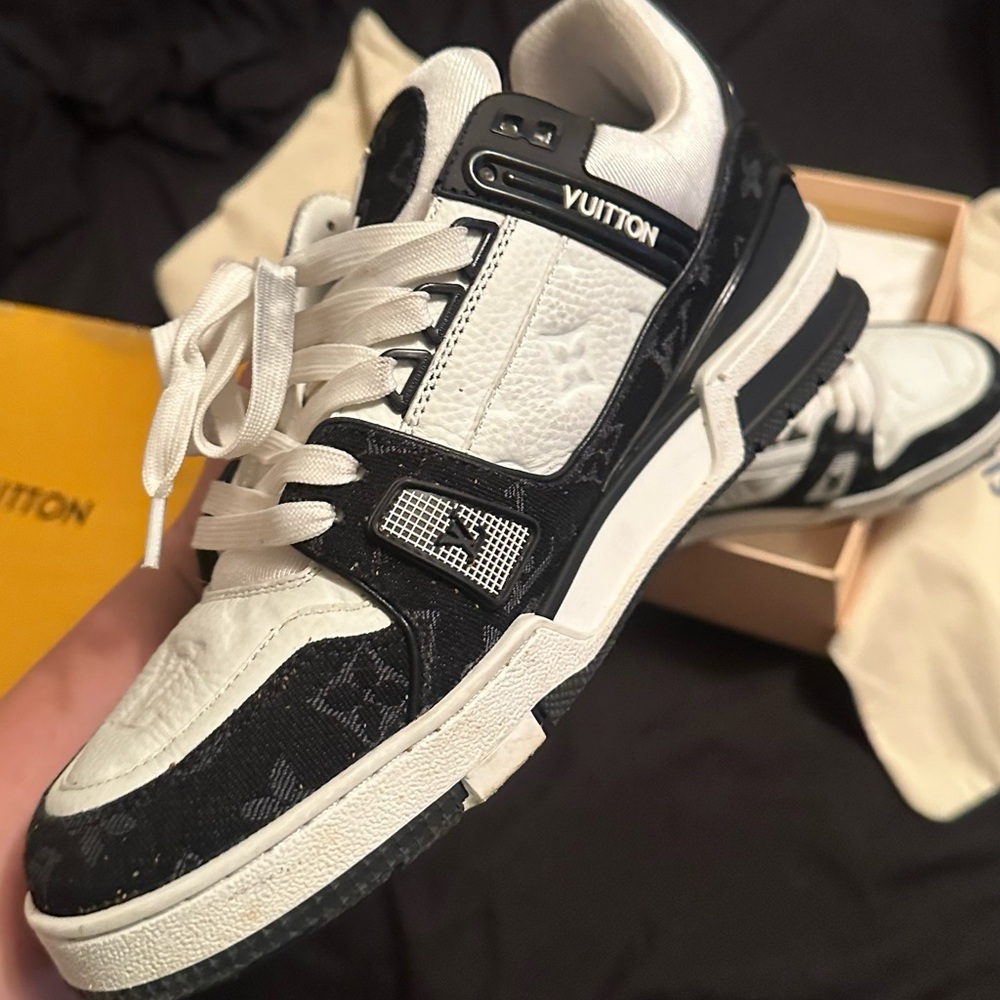 Louis Vuitton Black and White Chunky Sneakers - Picture 5 of 5